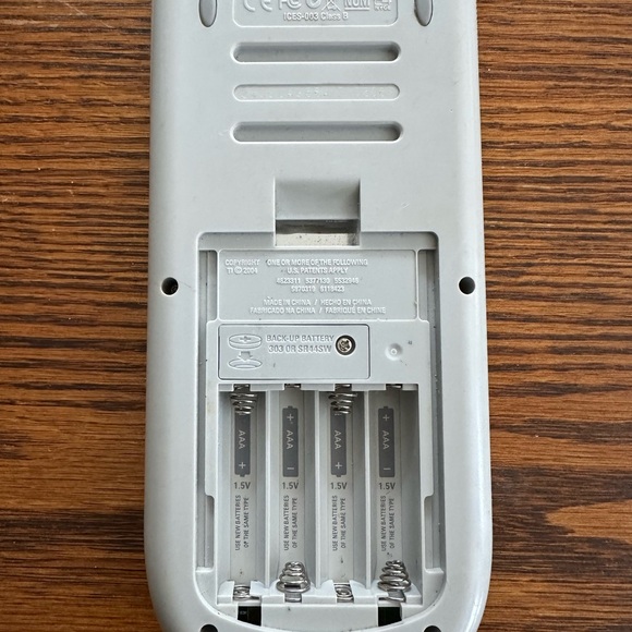 Texas Instruments TI-84 Plus Silver Edition Graphing Calculator With Cover- Gray - Picture 6 of 10